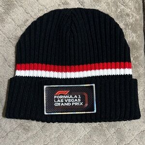 Formula 1 Unisex 2023 Las Vegas
Grand Prix Ribbed Beanie With Patch - Black